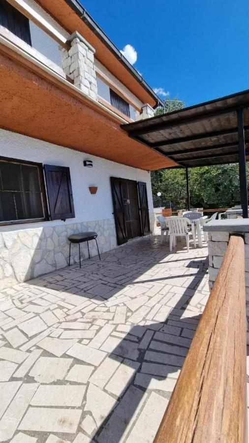 Casa Vacanza Le Viste Serrone Kültér fotó