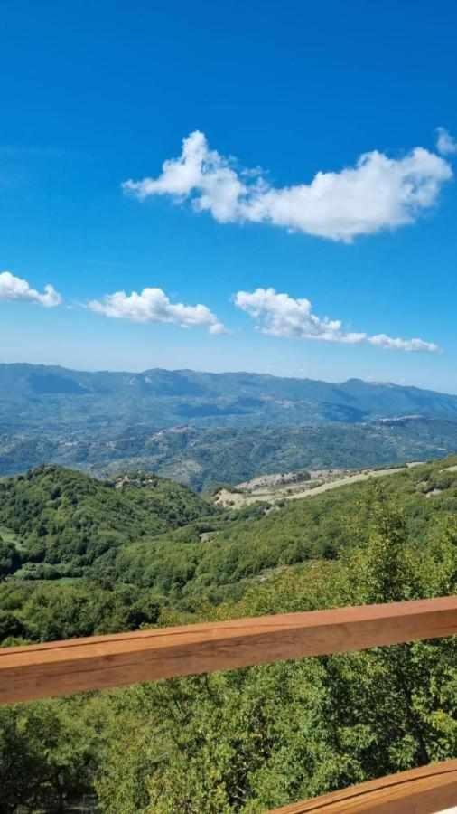 Casa Vacanza Le Viste Serrone Kültér fotó