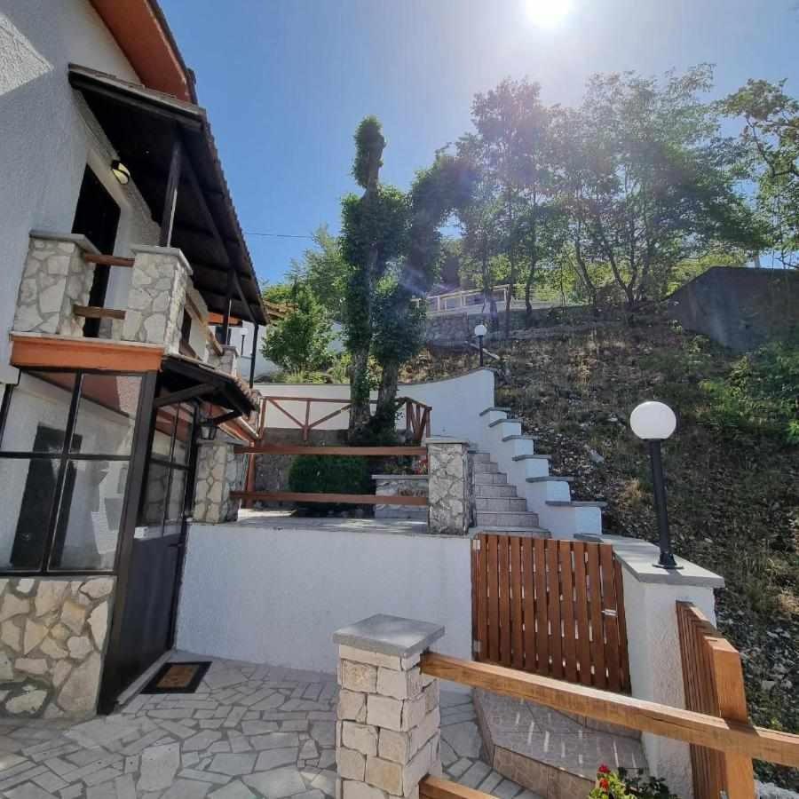 Casa Vacanza Le Viste Serrone Kültér fotó